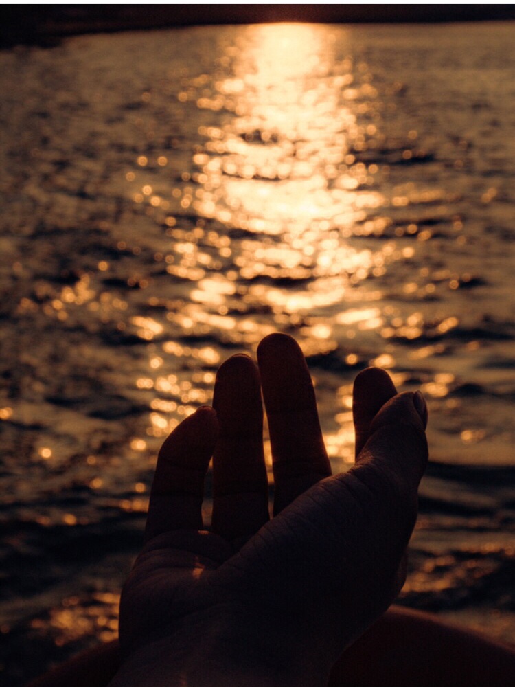 请问海陵岛现在天气怎么样，穿什么衣服合适