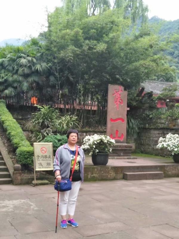 四川双飞八日游（九）：峨眉山_游记
