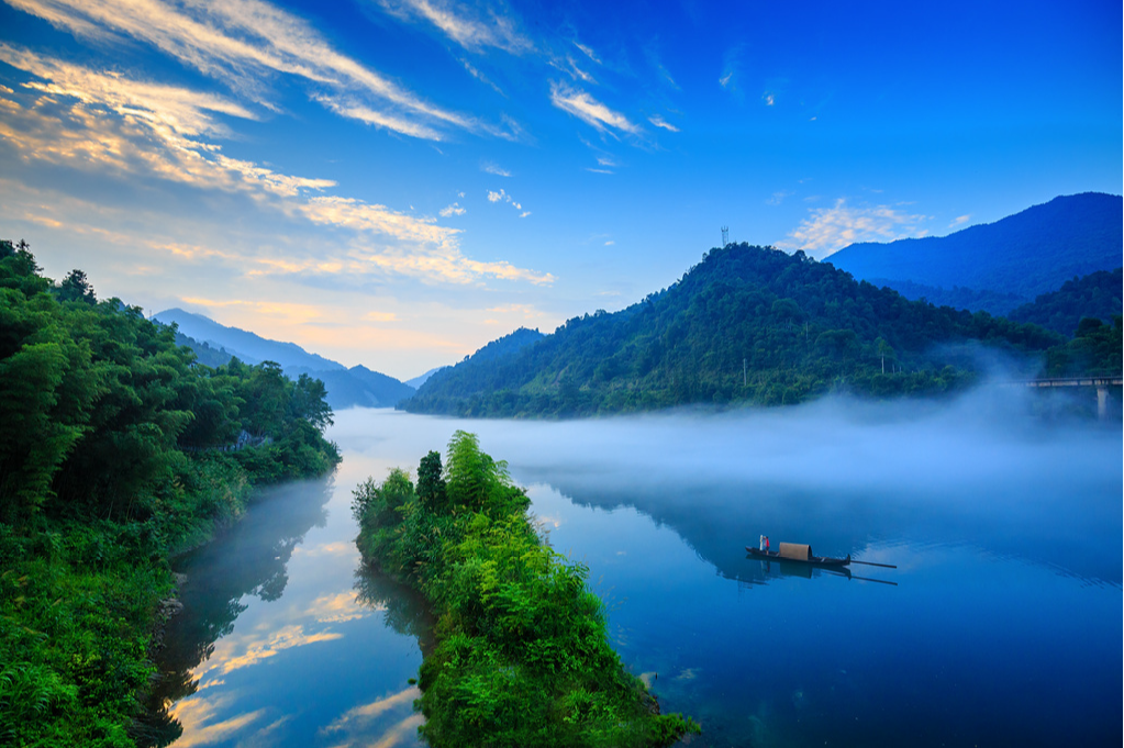 2人起发团 驰骋南国草原【仰天湖大草原【东江湖风景区 丹霞