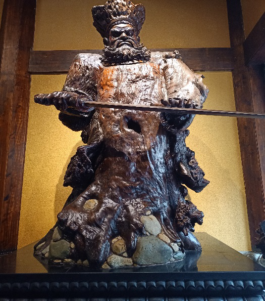 邂逅根雕——根宫佛国