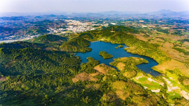 琼中百花岭热带雨林文化旅游区门票