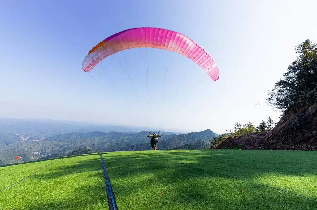 福建龙岩土楼滑翔伞基地赠送gopro高清摄像厦门周边游