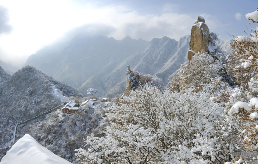 北麓翠华山滑雪邂逅龙脉雪景入住楼观印象希尔顿南山福寿宴秦岭私房菜