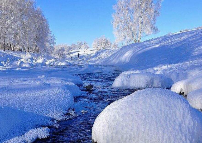 元旦乌兰布统雪景锡林格勒草原雪景多伦湖蓝冰气泡冰美食行摄3日游