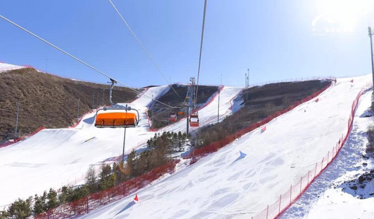 冬奥滑雪·春节预售 张家口崇礼翠云山奥雪小镇1晚(银河滑雪场 双人