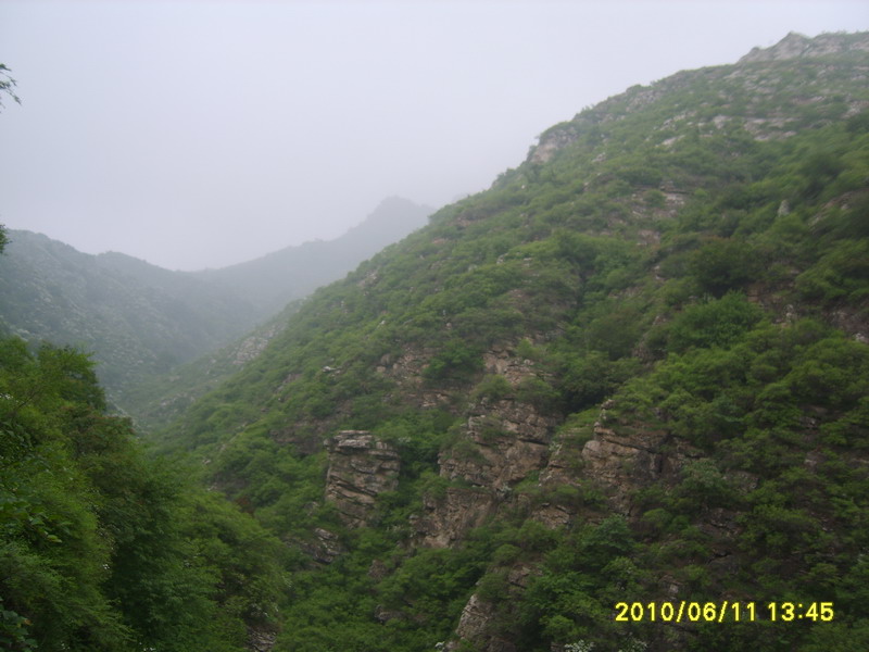 北京房山游…… 《霞云岭.三流水.黑牛峰.南梯.圣水峪