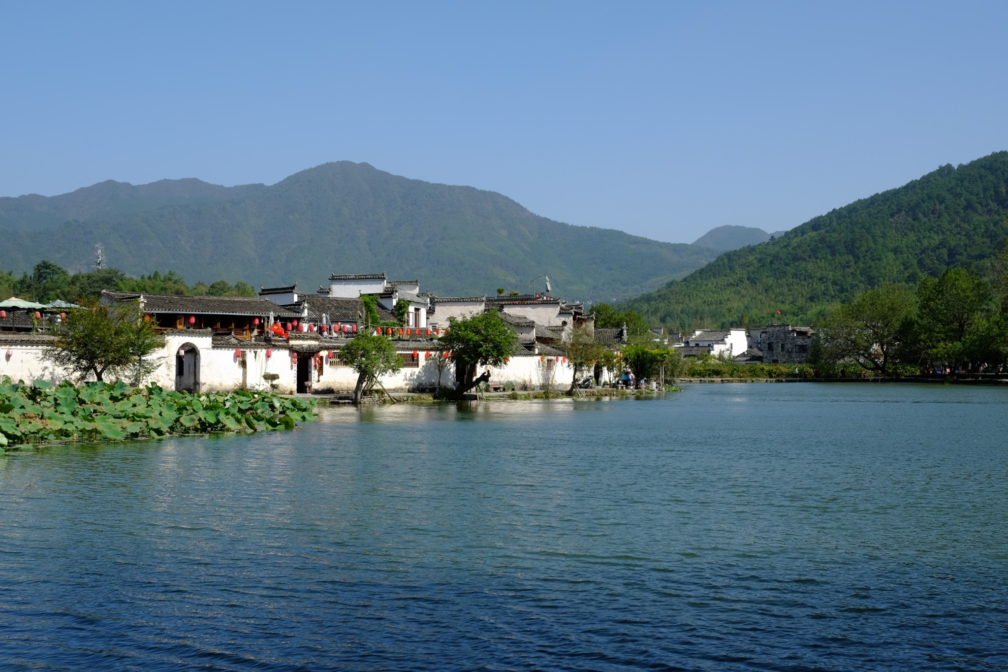 赣皖浙两山两湖两村一城之旅 -宏村