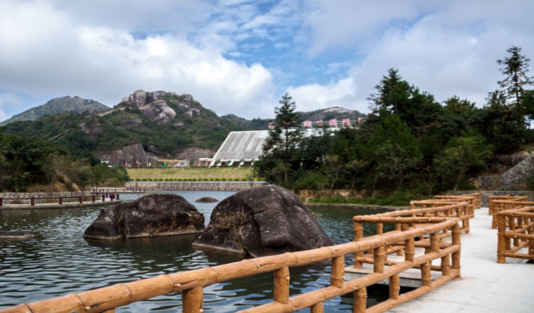 潮州乃兴石湖休闲避暑山庄2天1晚套餐2人早餐游览凤凰山避暑山庄