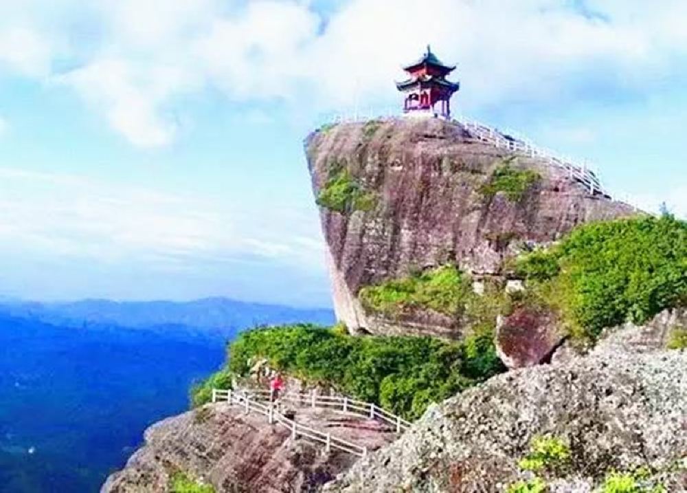 霍山旅游风景区 万绿湖野趣沟 挑战悬崖玻璃栈道纯玩2日游