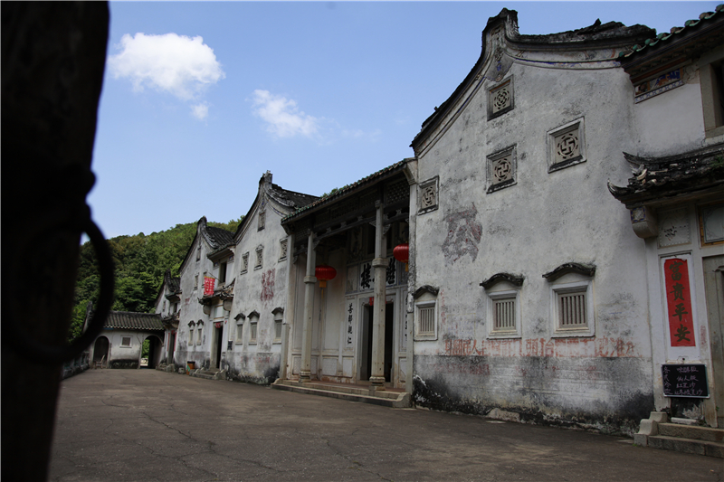 慢游梅州3日游松口古镇 雁南飞茶田 桥溪古韵 客都人家 南台山卧佛