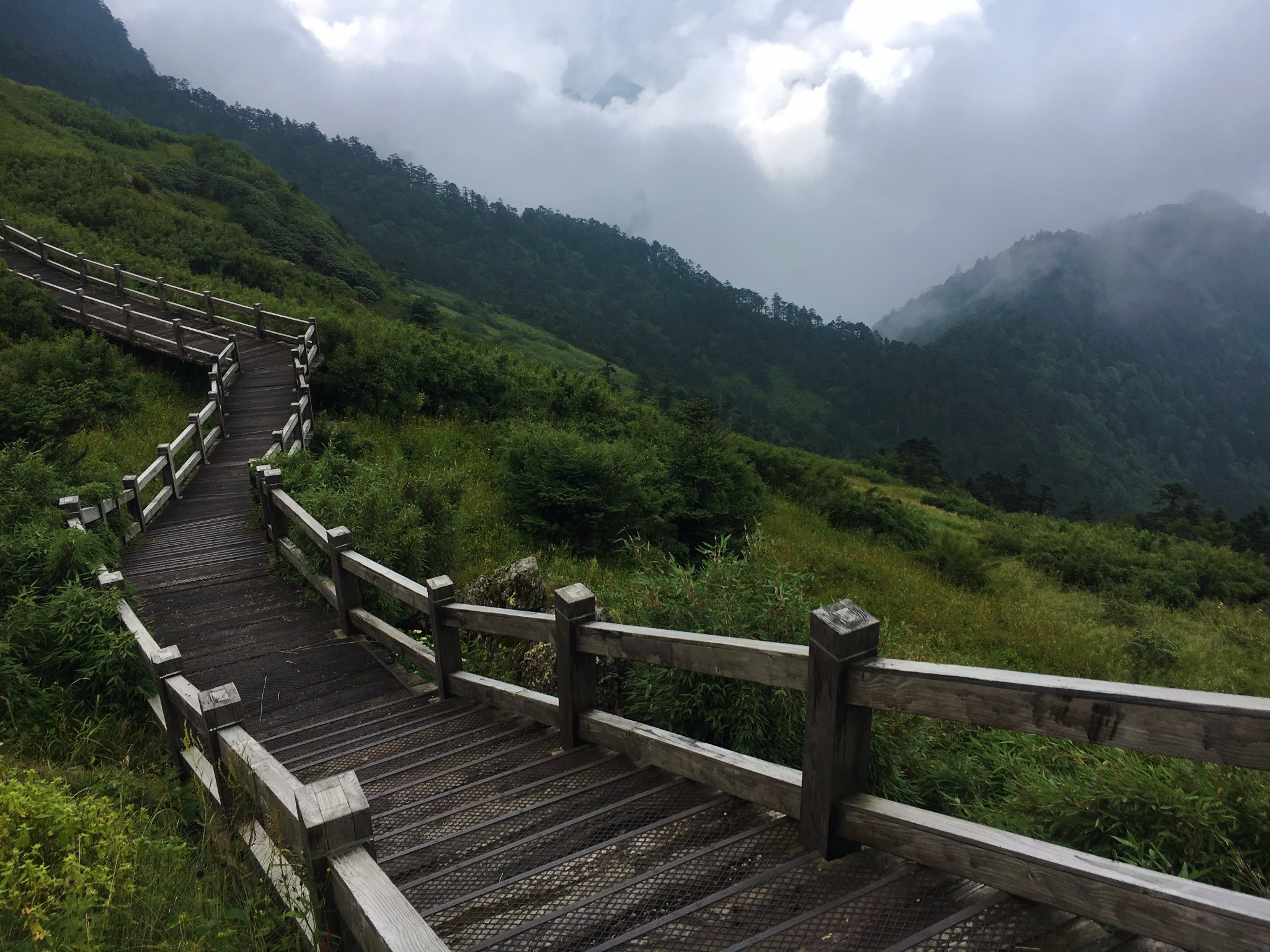 神农顶风景区        