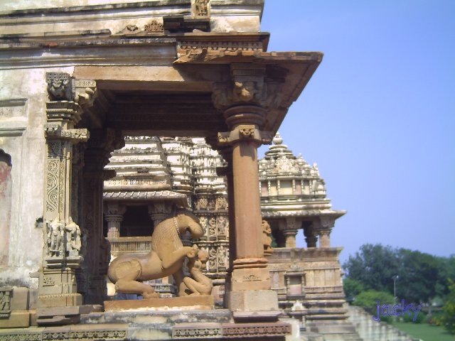 印度世界遗产之旅─卡杰拉霍庙宇群(性庙)