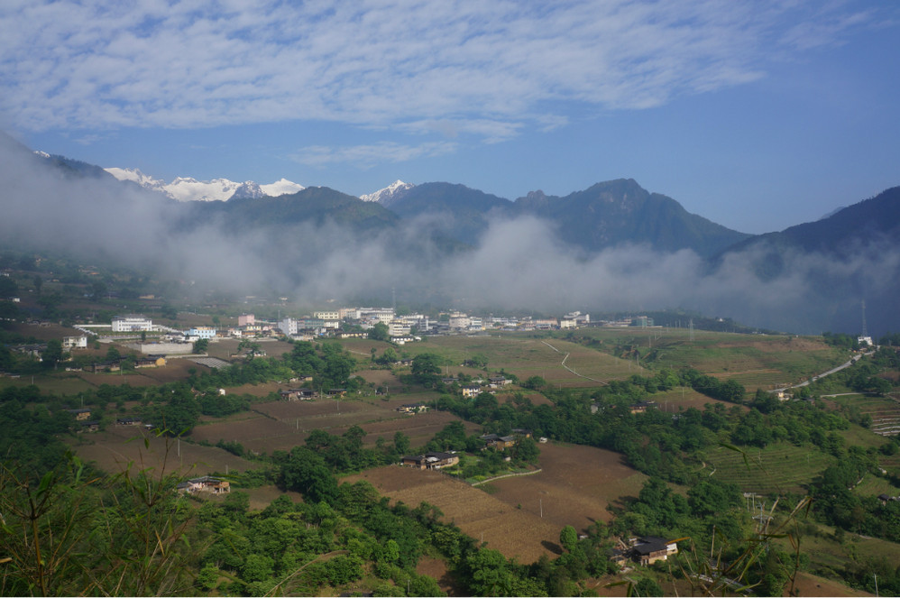 贡山多少人口_高黎贡山(2)