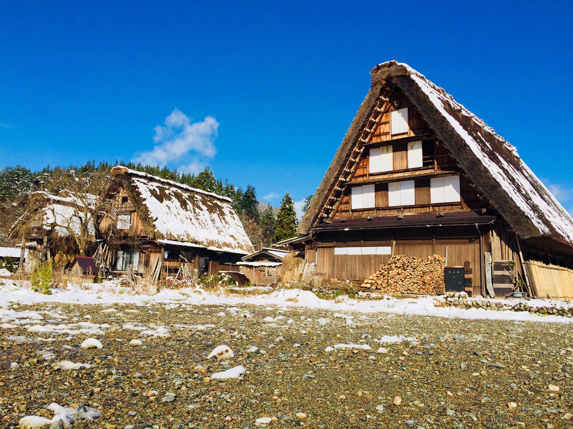 日本岐阜县白川乡