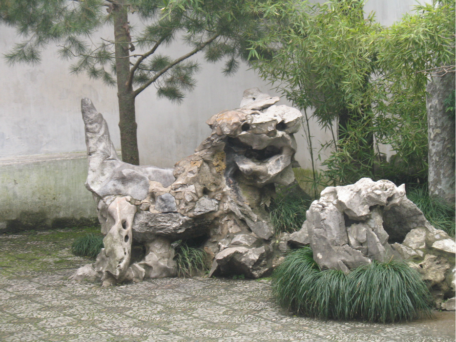 清代乾隆皇帝还下令在北京圆明园,承德避暑山庄内仿建了两座狮子林.