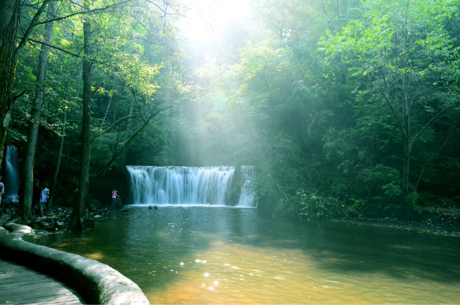 通化吊水壶景区        