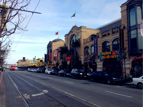 自由之都洛杉矶 wKgB4lJSPJmADOYhAA2HjwSONQA23.jpeg?imageView2%2F2%2Fw%2F600%2Fq%2F90%7CimageMogr2%2Fstrip%2Fquality%2F90