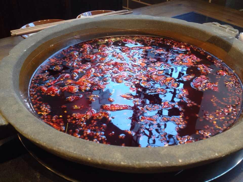 黄记煌人均消费多少_黄记煌三汁焖锅图片(3)