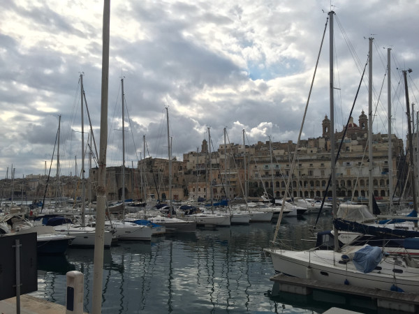 一个人的马耳他。20150107