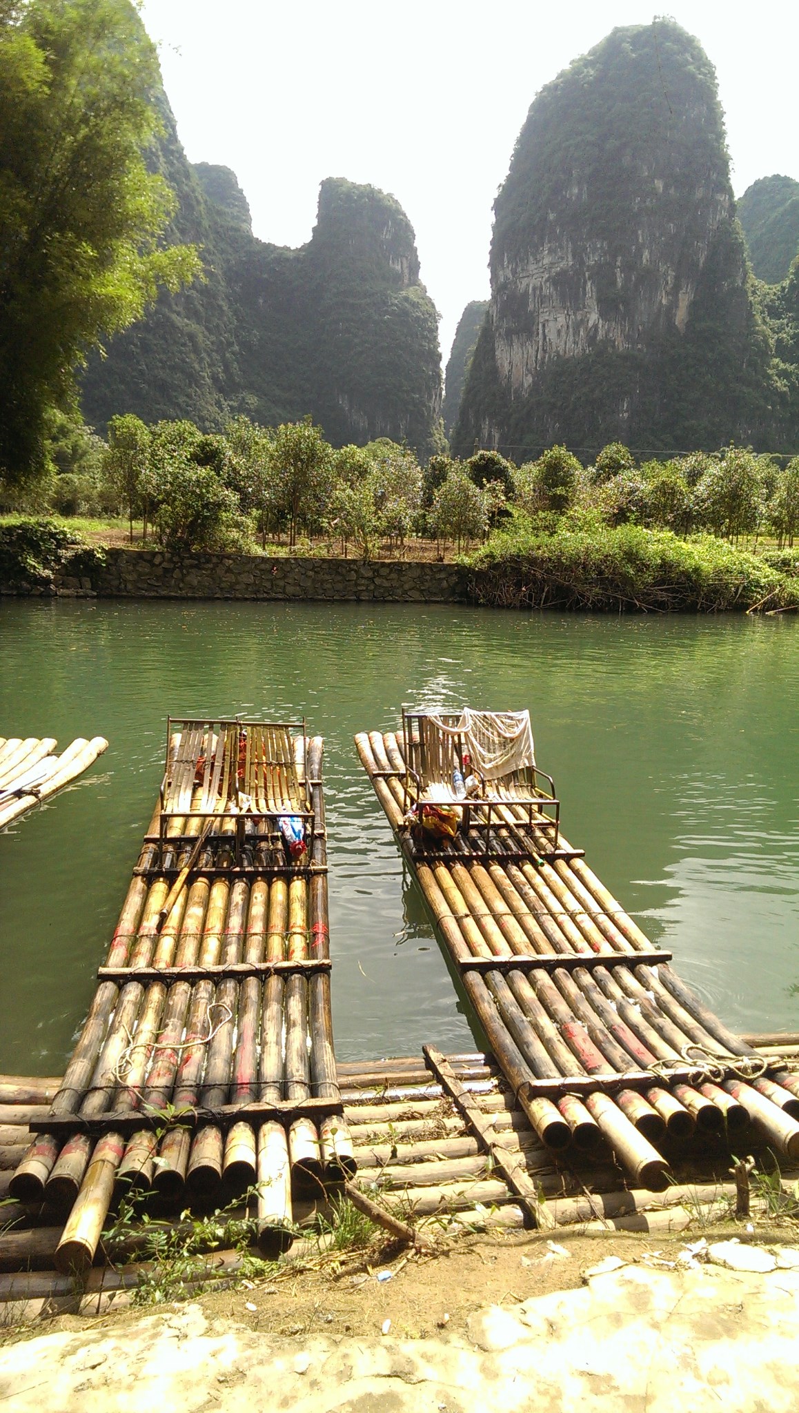 遇龙河漂流         