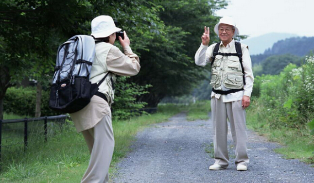 适合和父母一起旅游的地方，带着爸妈看看世界！