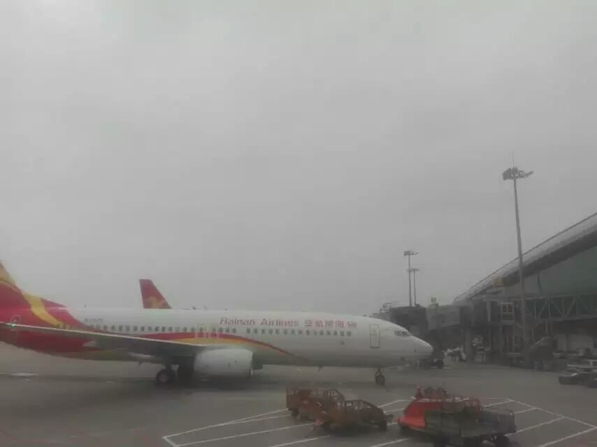 人均飞机拥有_飞机卡通图片(2)