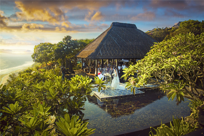 求推荐巴厘岛婚礼公司以及代理。