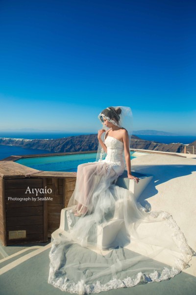 希腊式婚纱_迪丽热巴希腊婚纱图片