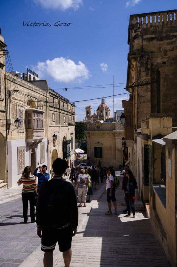 在天空之城,西西里和马耳他的七天,马耳他自助