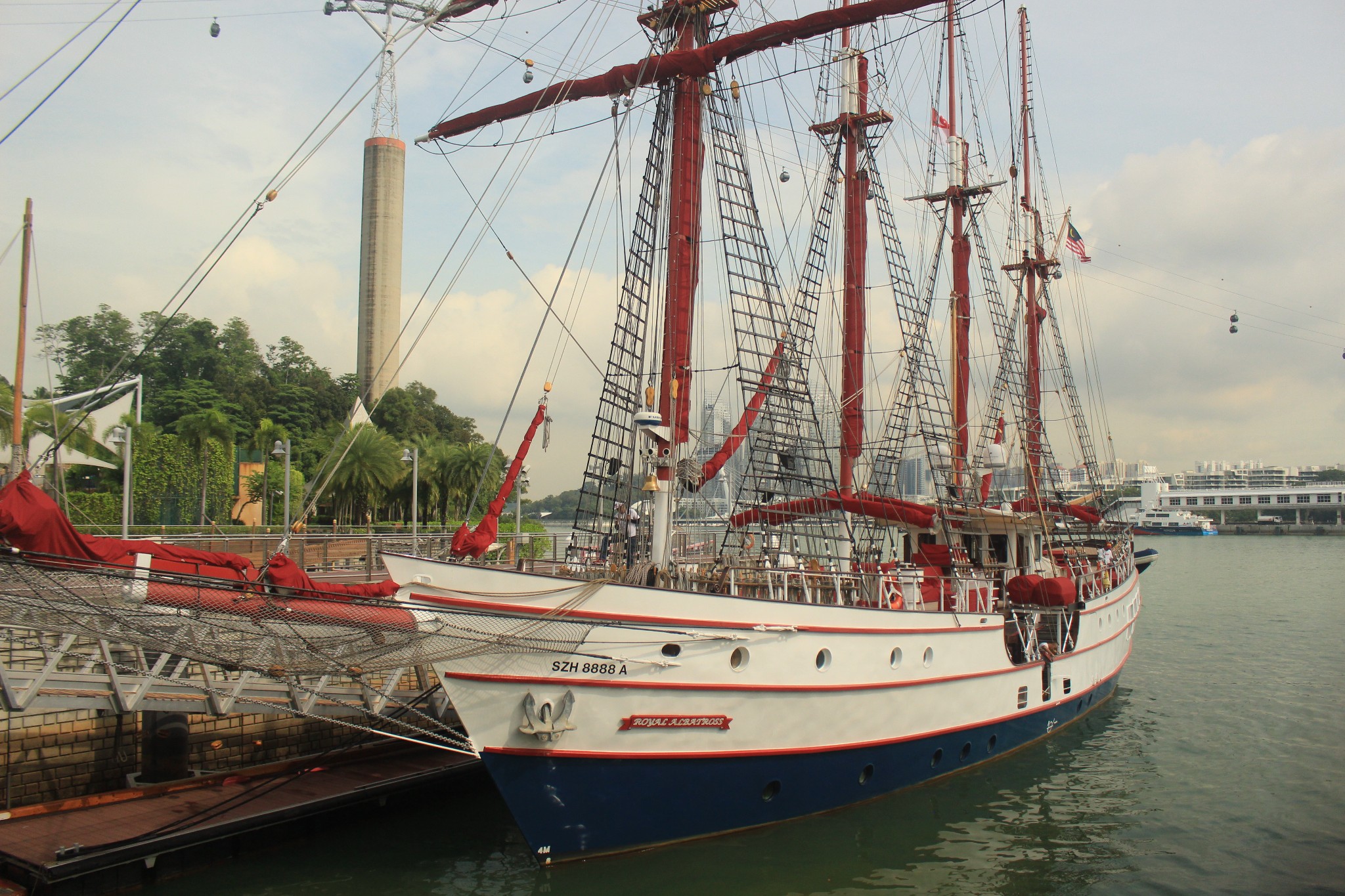 新加坡酒店_新加坡旅游景点_新加坡收入消费