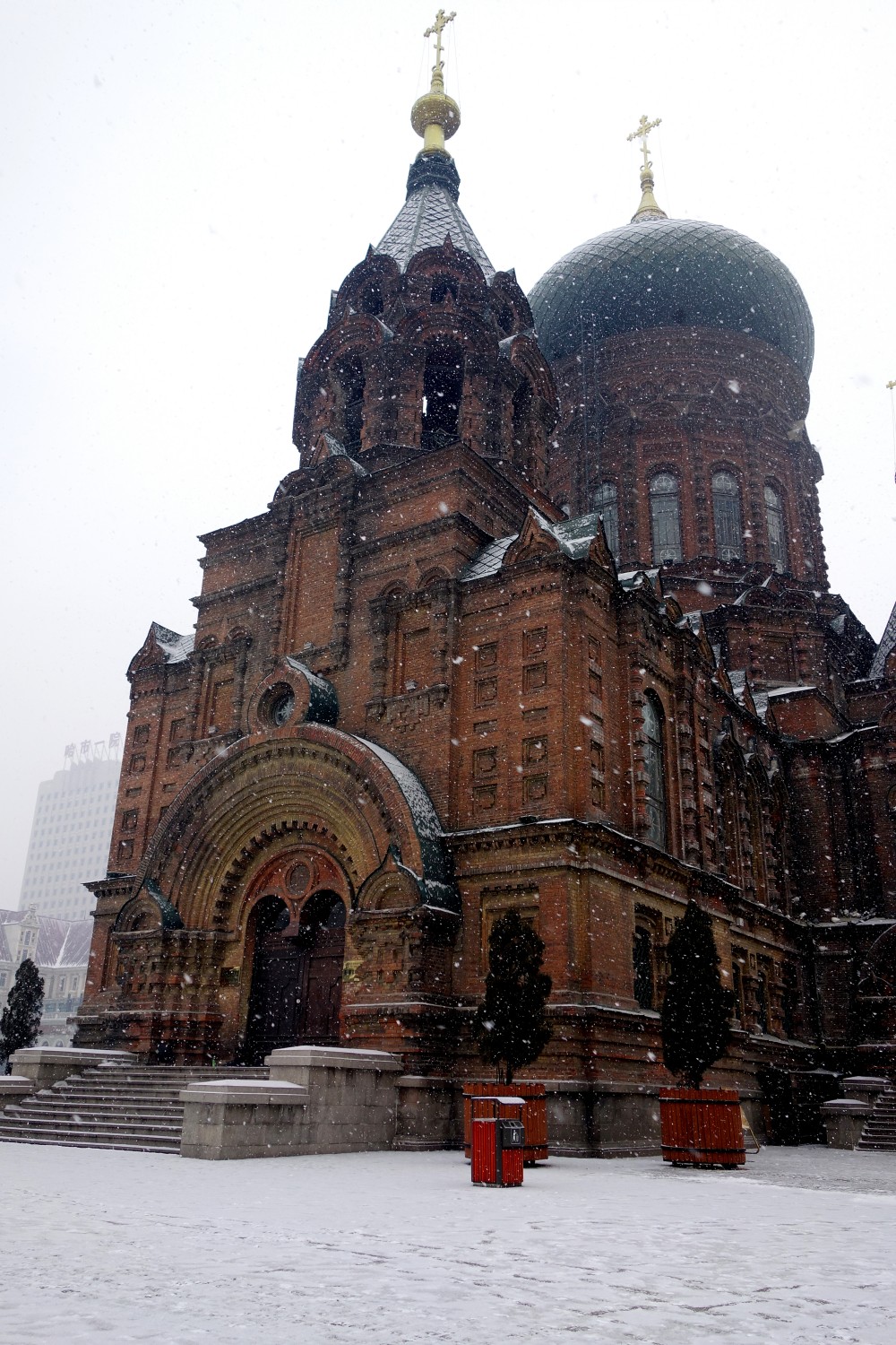 巧遇哈尔滨圣索菲亚大教堂浪漫雪景,亚布力滑雪,雪乡大秃顶山冰雪画廊