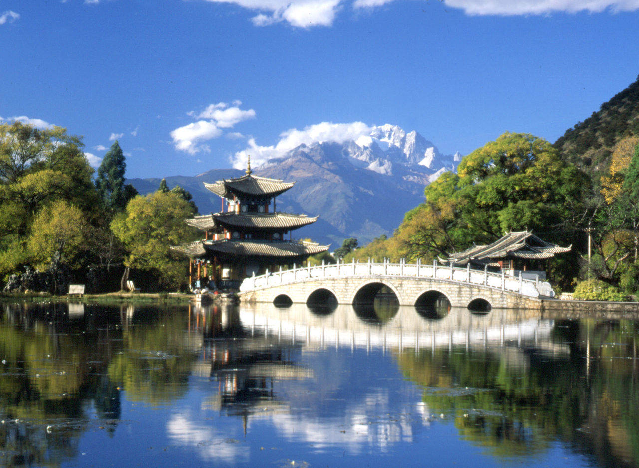 去云南旅行,住宿然后脏衣服该怎么处理啊? 如果玩10天
