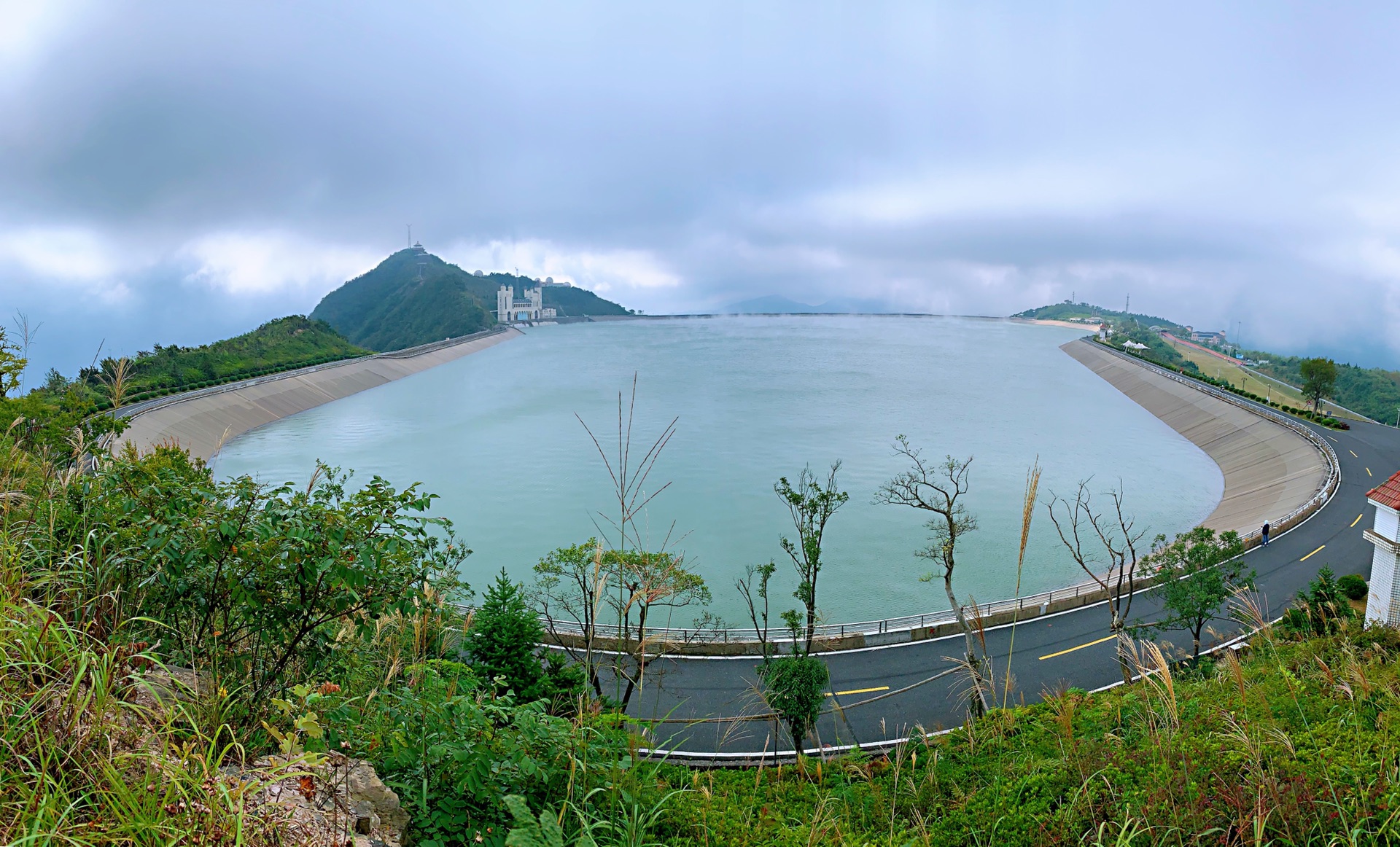 安吉江南天池景区       