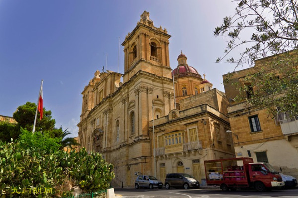 圣劳伦斯教堂(比尔古,马耳他),马耳他自助游攻