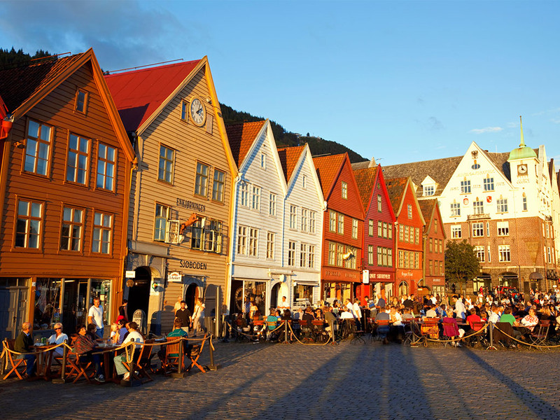 北京直飞北欧四国+冰岛12日游(含签证+25人小