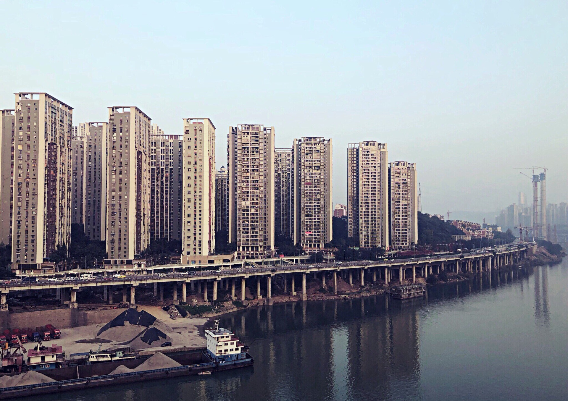 午后重庆石门大桥