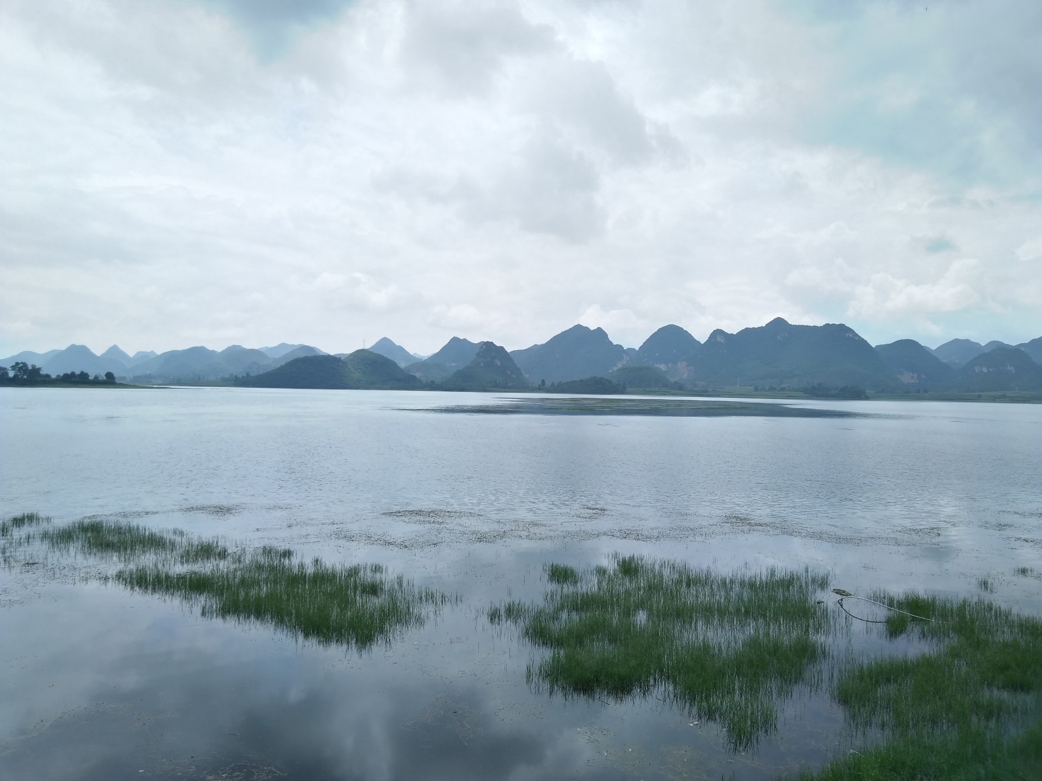      平远街号称小桂林,丰收水库