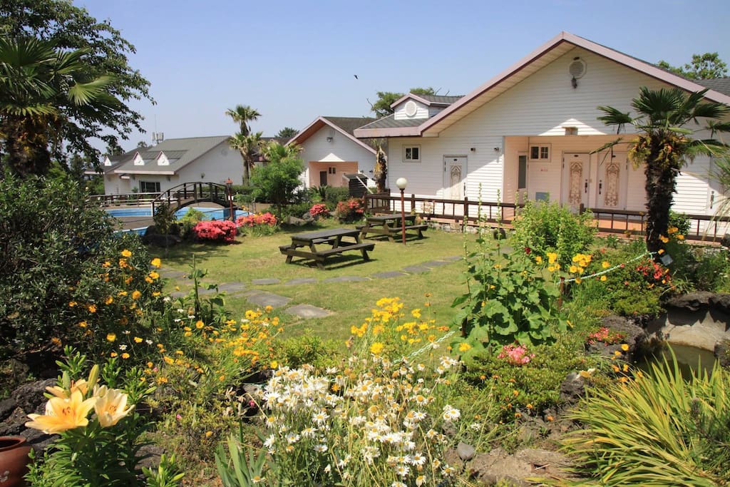 garden of light stay