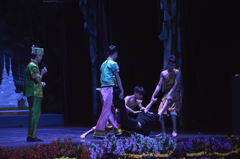 《多歌水》晚会