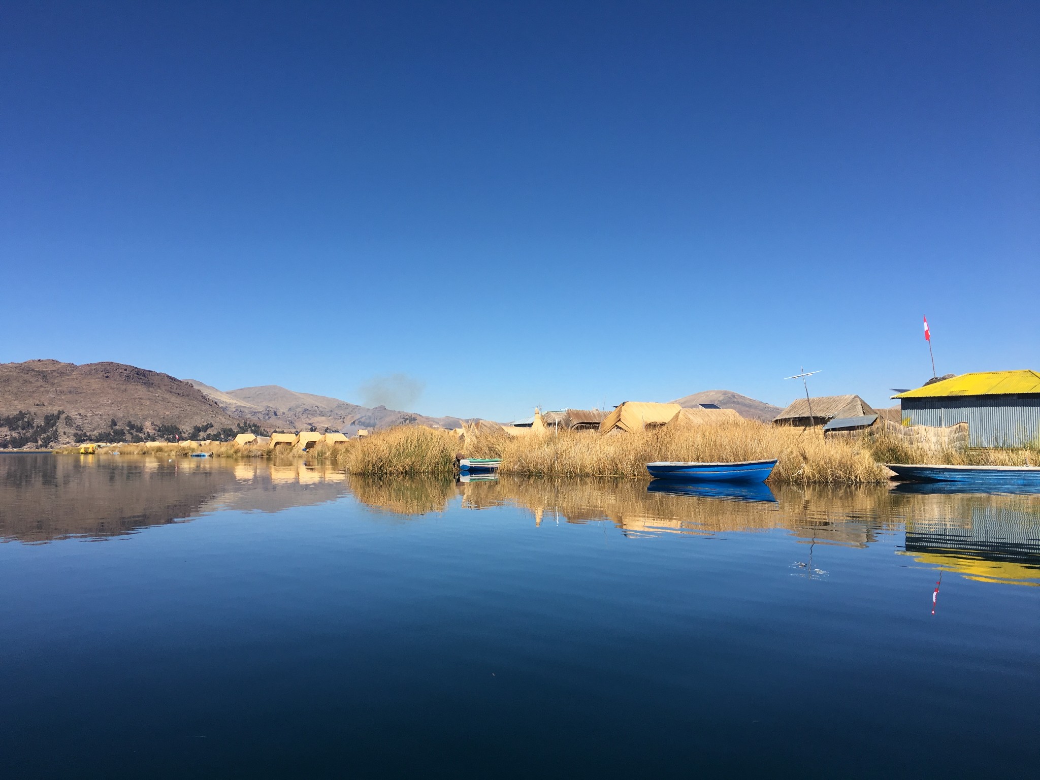 秘鲁·库斯科 的的喀喀湖 titicaca lake  岩礁浮岛 塔奇拉岛 taquile