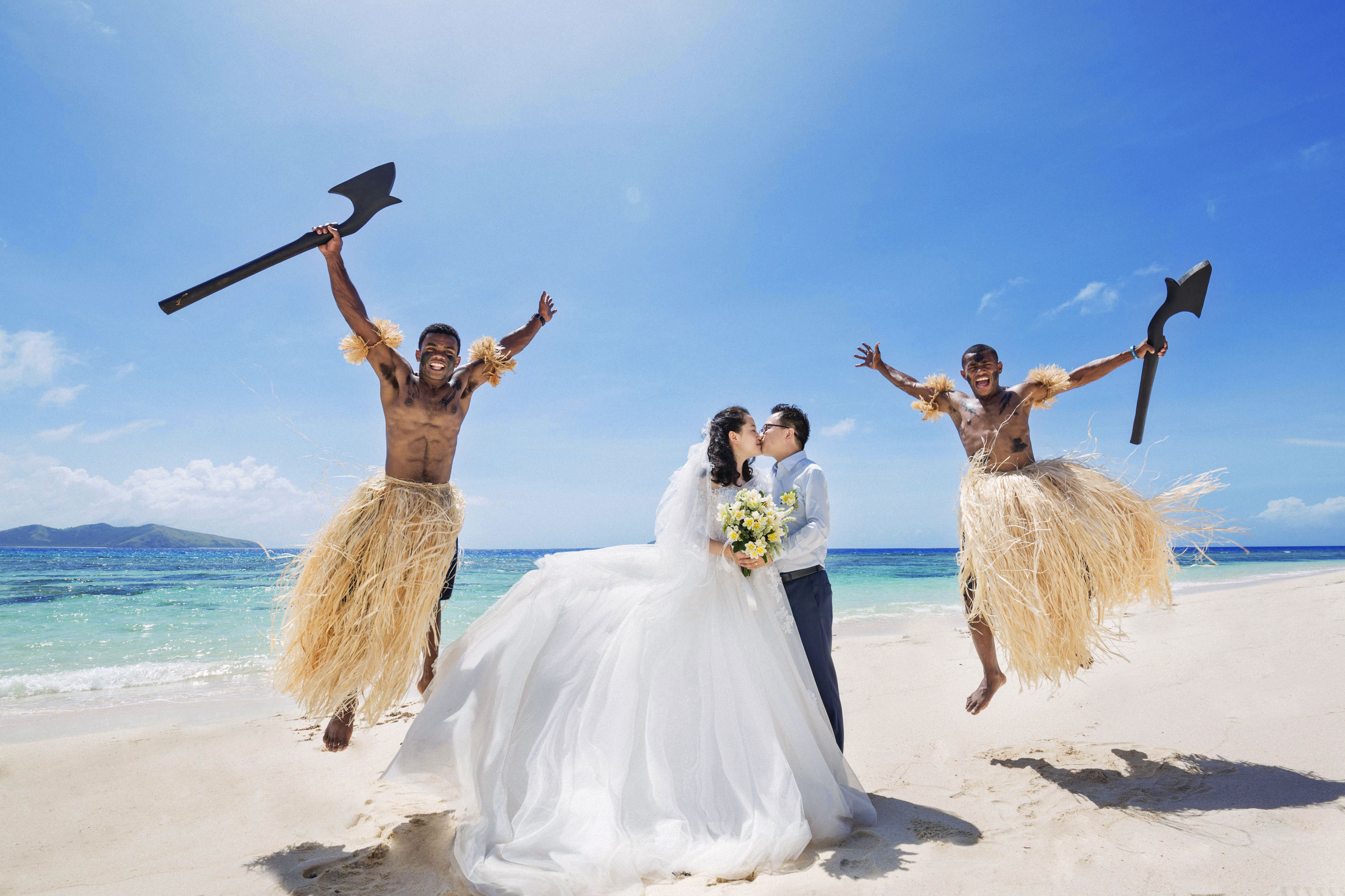 斐济特色婚礼专属量身定制(实景玛娜婚礼纪实示例展示,多彩影像团队