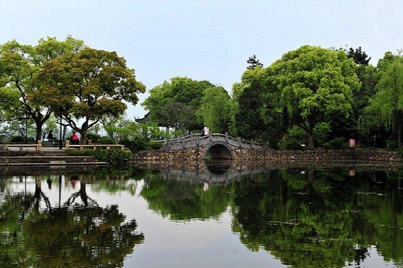 蘇州獅子林 無錫太湖黿頭渚2日遊(市區免費接 憶江南 賞太湖美麗風景