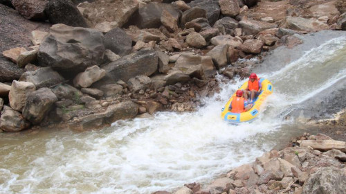 剑阁剑门关漂流门票