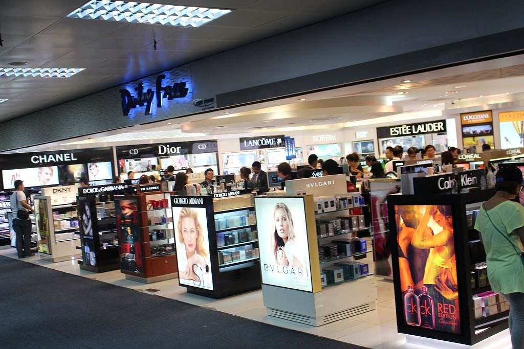 国外免税店买东西流程是什么样的啊知乎