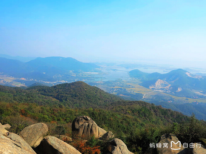 安庆巨石山游玩攻略,站在心形玻璃桥上看湖光山色