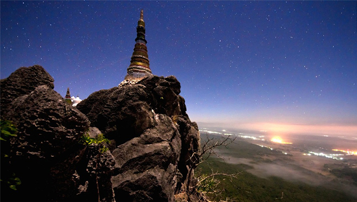 lv.2回复 4-10 00:27                  请问那个神庙怎么去?