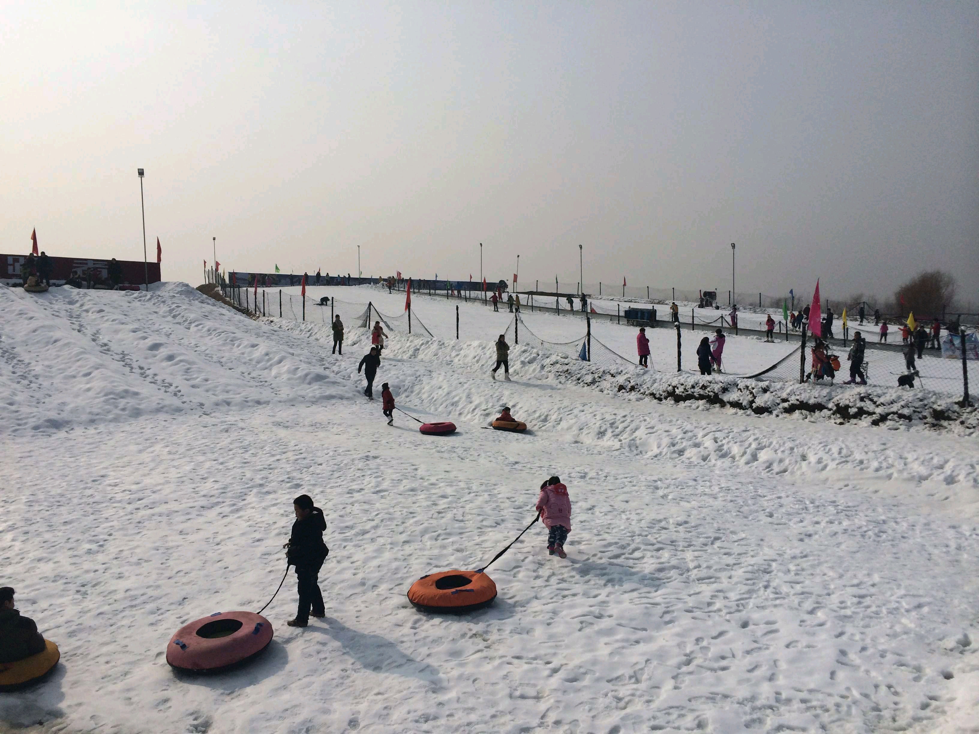 【东海县景点图片】东海县湖西温泉滑雪场