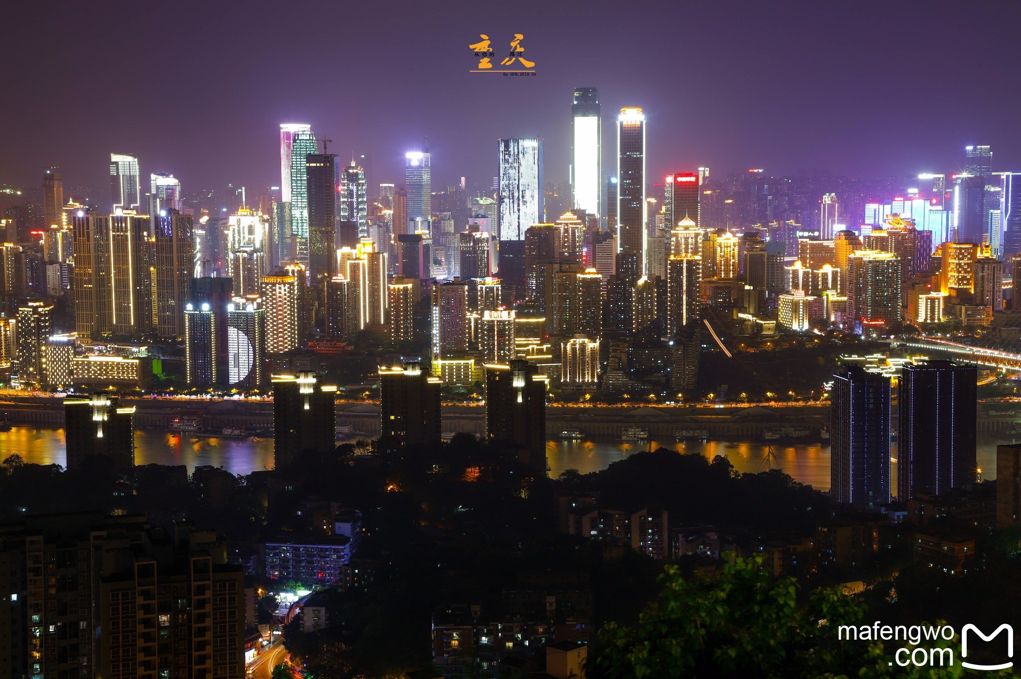 重庆南山一棵树夜景图片