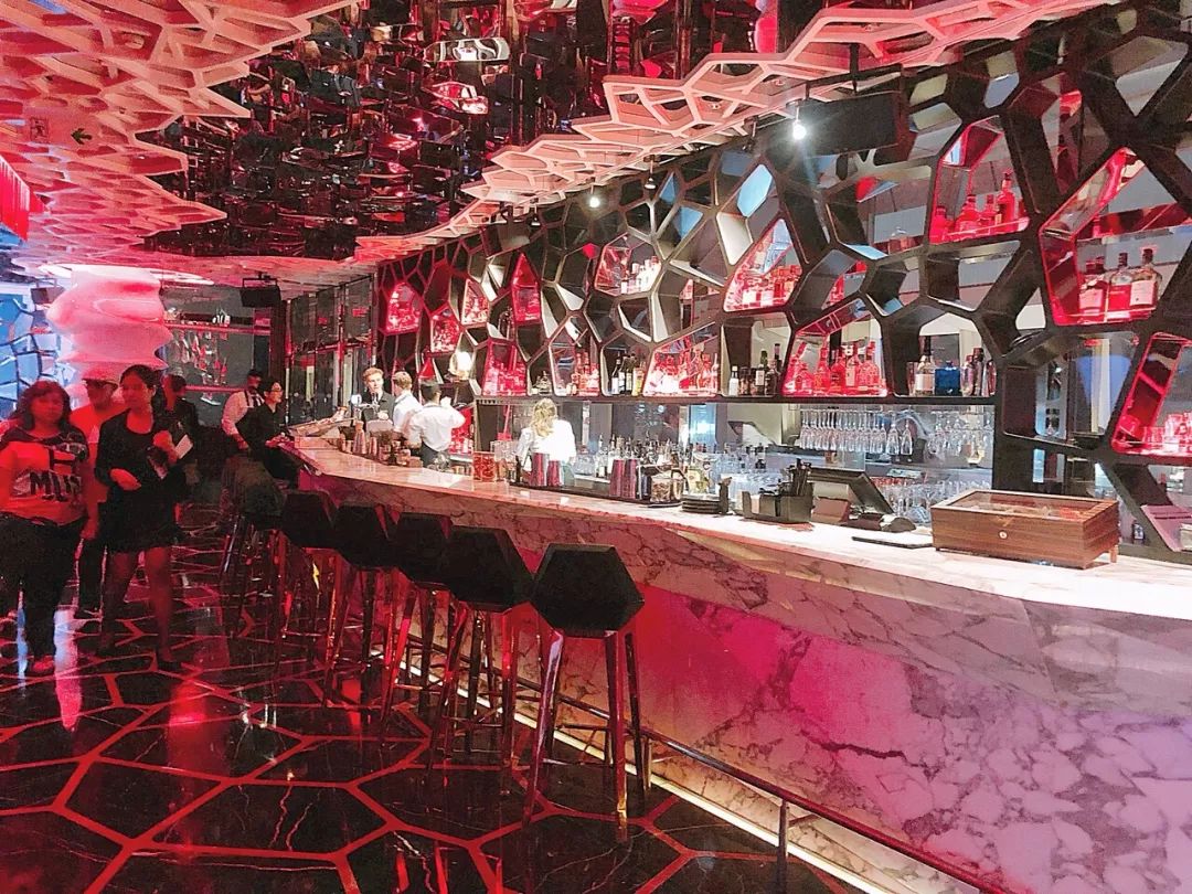 全香港超火的酒吧list都在这里啦!