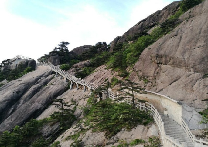 智慧之路——黄山游步道